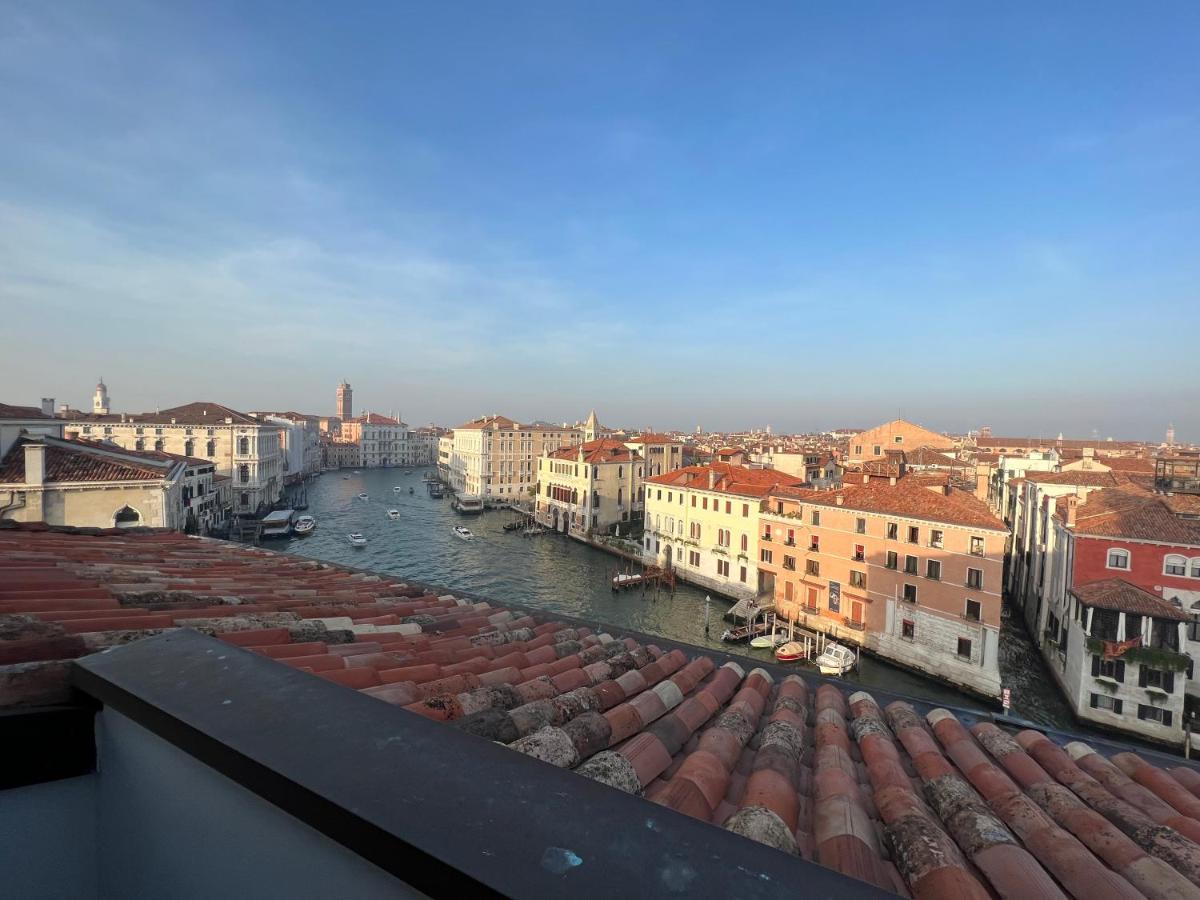 Attico Canal Grande A Palazzo Contarini Corfu Венеция Экстерьер фото