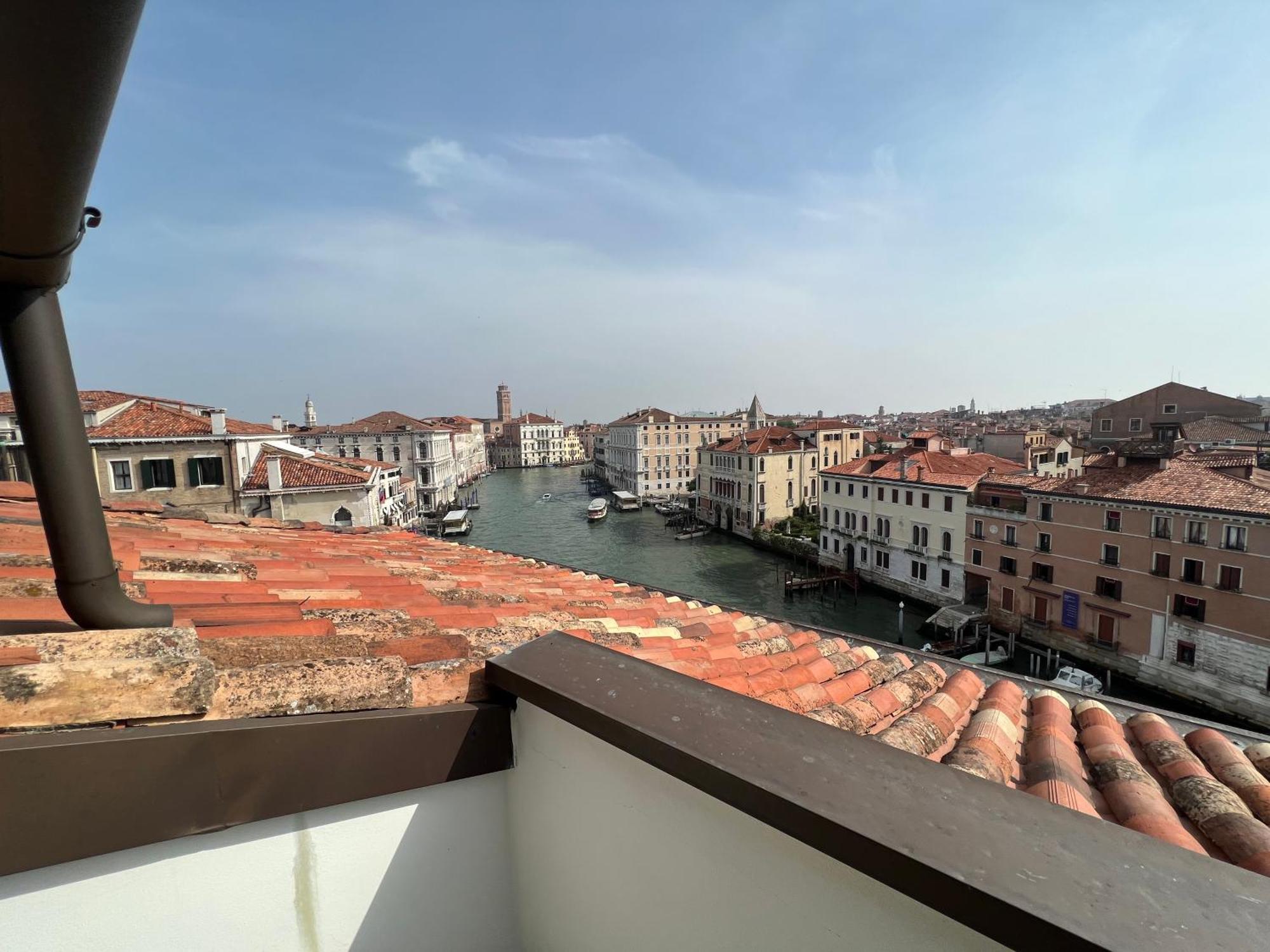Attico Canal Grande A Palazzo Contarini Corfu Венеция Экстерьер фото