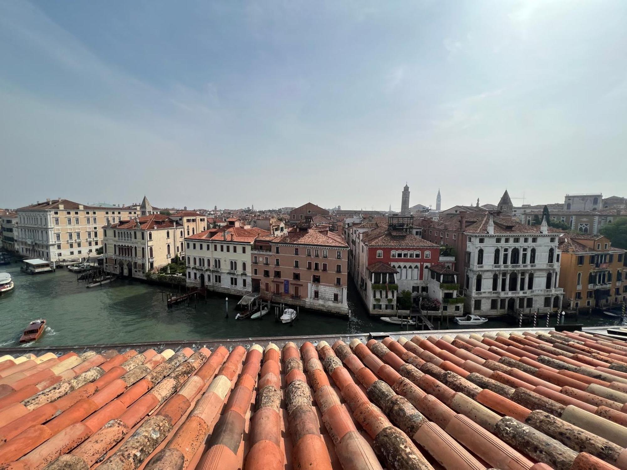 Attico Canal Grande A Palazzo Contarini Corfu Венеция Экстерьер фото
